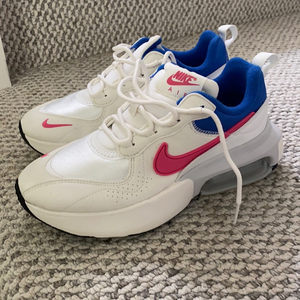 Brand new Nike Air